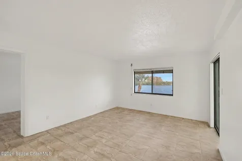 1611 Minutemen Causeway SE Cocoa Beach FL 32931
