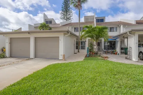 517 Summerset Court Indian Harbour Beach FL 32937