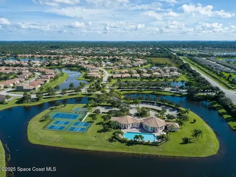 1728 Berkshire Circle SW Vero Beach FL 32968