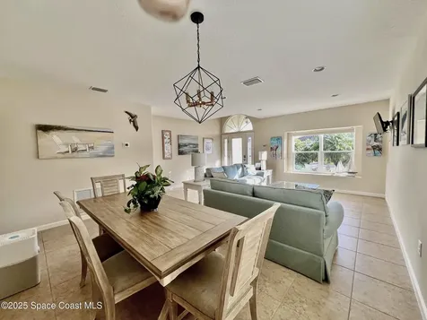 1728 Berkshire Circle SW Vero Beach FL 32968