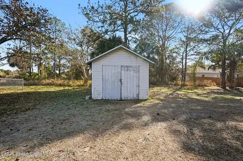 213 Bayshore Avenue NW Palm Bay FL 32907