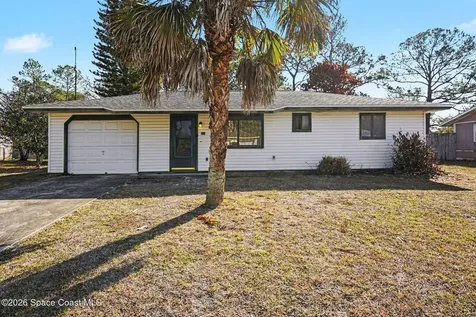 213 Bayshore Avenue NW Palm Bay FL 32907