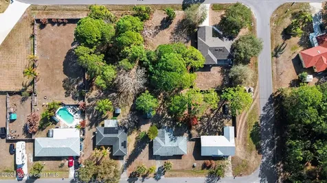 213 Bayshore Avenue NW Palm Bay FL 32907