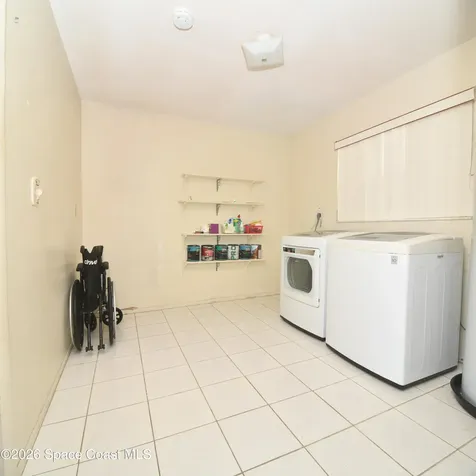 839 Angle Street NE Palm Bay FL 32905
