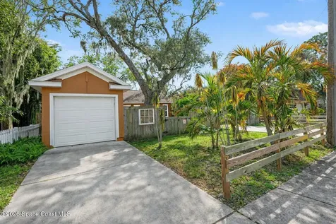 683 Old Oak Street Melbourne FL 32935