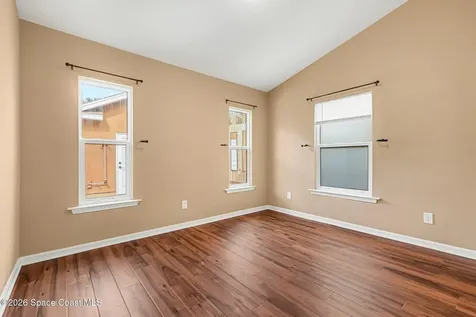 683 Old Oak Street Melbourne FL 32935