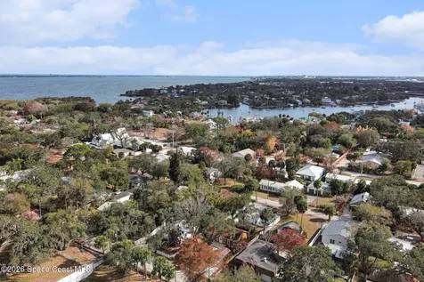 683 Old Oak Street Melbourne FL 32935