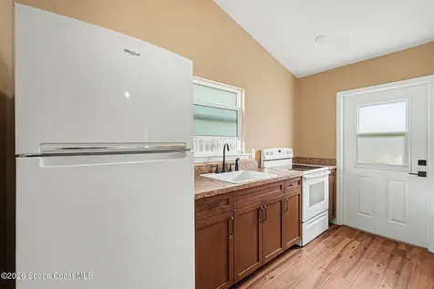 683 Old Oak Street Melbourne FL 32935