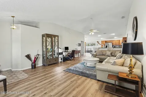 1692 Carbondale Avenue NW Palm Bay FL 32907