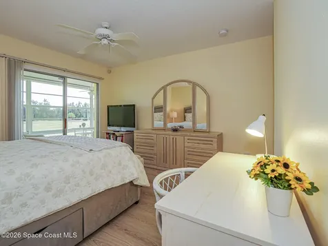 56 Woodland Drive Vero Beach FL 32962
