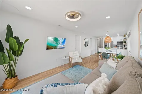 3256 Sea Oats Circle Melbourne Beach FL 32951