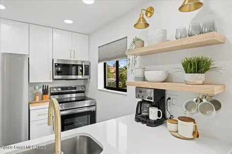 3256 Sea Oats Circle Melbourne Beach FL 32951