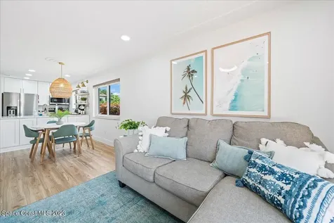 3256 Sea Oats Circle Melbourne Beach FL 32951
