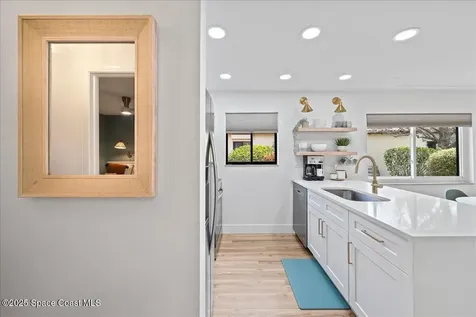 3256 Sea Oats Circle Melbourne Beach FL 32951