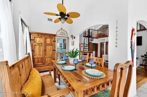 51 Vip Island Grant FL 32949
