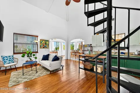51 Vip Island Grant FL 32949