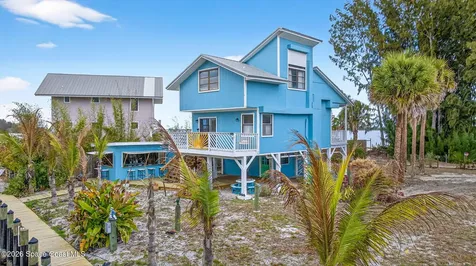 51 Vip Island Grant FL 32949