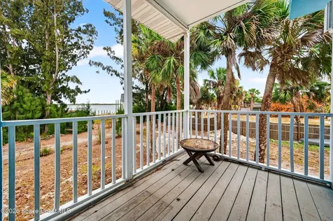 51 Vip Island Grant FL 32949