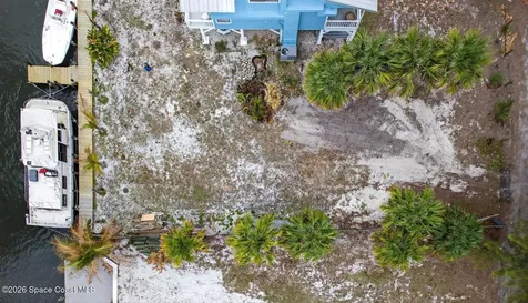 51 Vip Island Grant FL 32949
