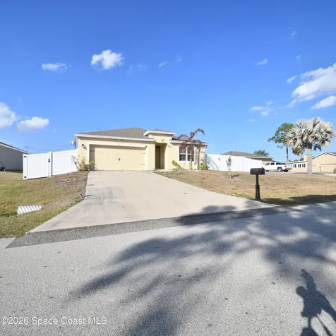 439 Gancedo Street SW Palm Bay FL 32908