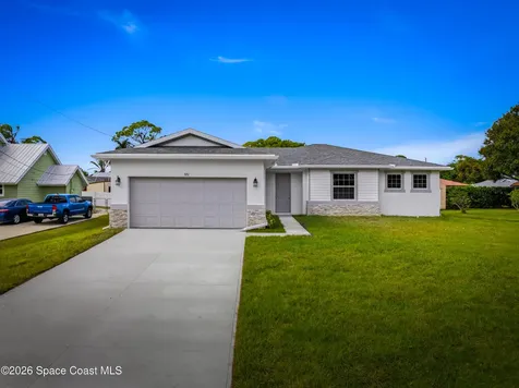 1614 Seeley Circle NW Palm Bay FL 32907