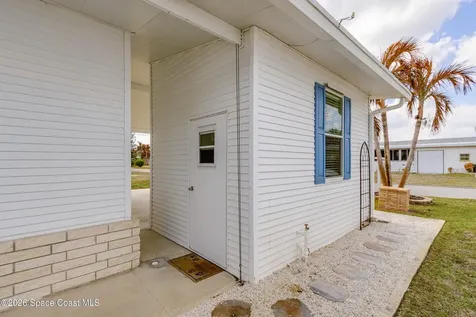 859 Tamarind Circle Barefoot Bay FL 32976