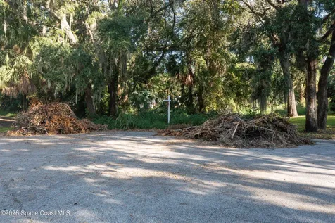 60 Bayshore Court Rockledge FL 32955