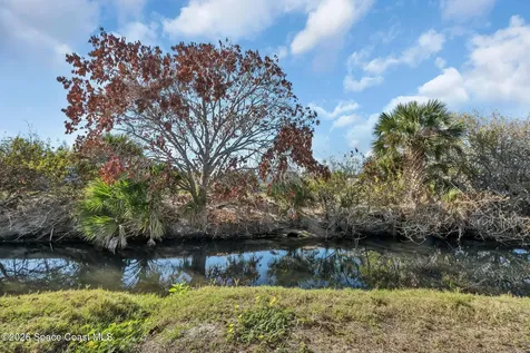 35 Anchor Drive Indian Harbour Beach FL 32937