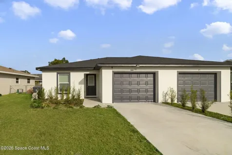 95 W Towne Place Titusville FL 32796