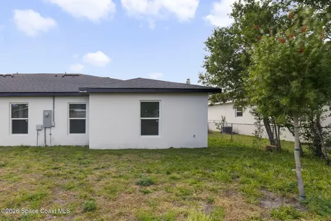 95 W Towne Place Titusville FL 32796