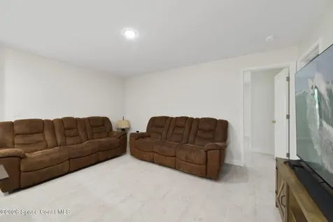 95 W Towne Place Titusville FL 32796