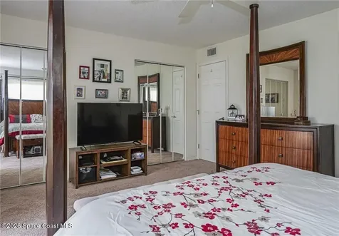 12 Vista Palm Lane Vero Beach FL 32962