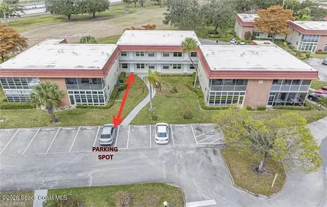 12 Vista Palm Lane Vero Beach FL 32962