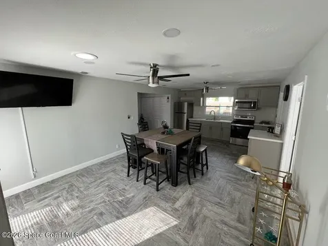 1810 Elizabeth Street Melbourne FL 32901