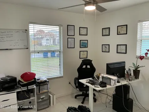 872 Autumn Street SE Palm Bay FL 32909