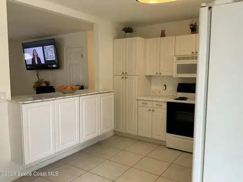 872 Autumn Street SE Palm Bay FL 32909