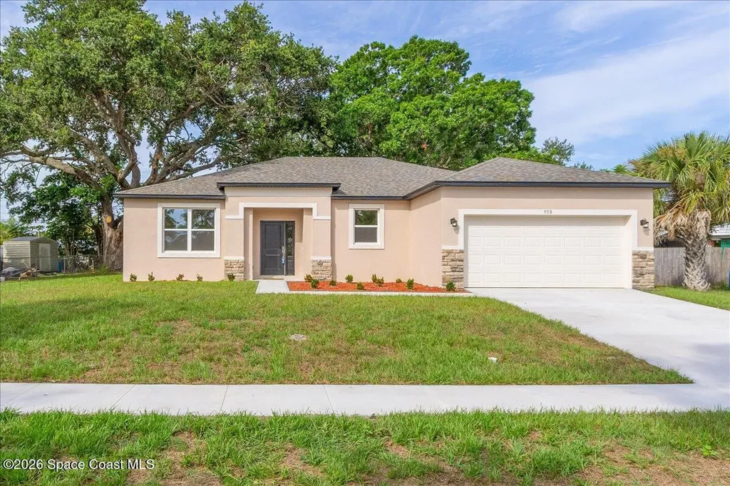 958 Chace Lane NE Palm Bay FL 32905