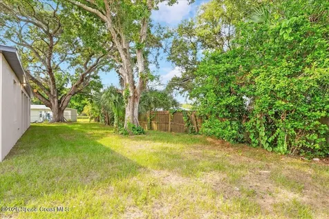 958 Chace Lane NE Palm Bay FL 32905