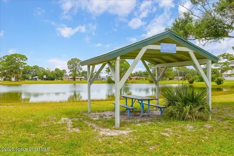 958 Chace Lane NE Palm Bay FL 32905