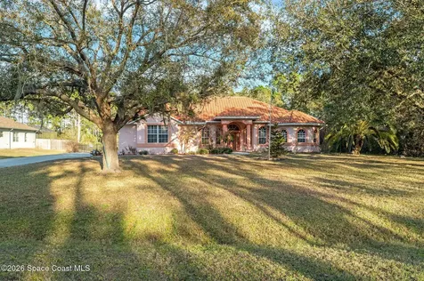 5025 Fawn Lake Boulevard Mims FL 32754