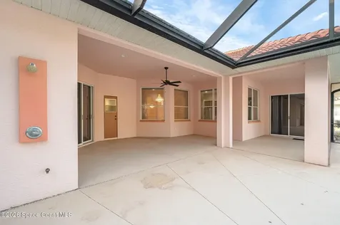 5025 Fawn Lake Boulevard Mims FL 32754