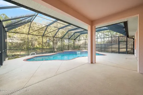 5025 Fawn Lake Boulevard Mims FL 32754
