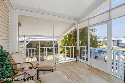810 Wren Circle Barefoot Bay FL 32976