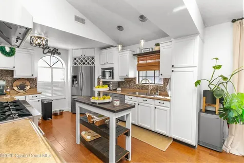 3952 Ridgewood Drive Titusville FL 32796
