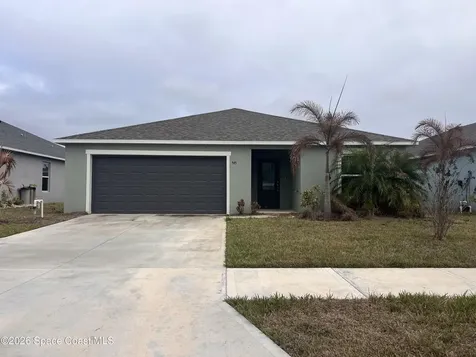 545 Cooper Court SW Palm Bay FL 32908