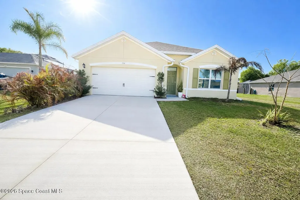 756 Media Terrace Sebastian FL 32958