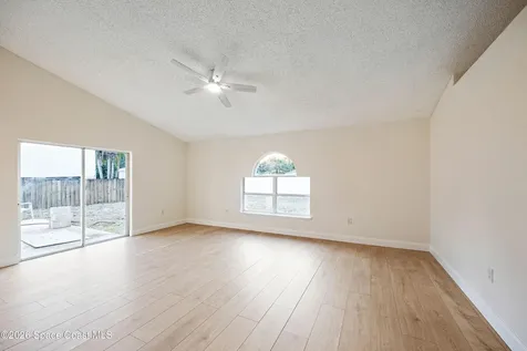 320 Wisteria Avenue NW Palm Bay FL 32907