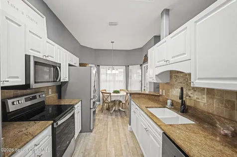 472 Arbor Street Sebastian FL 32958