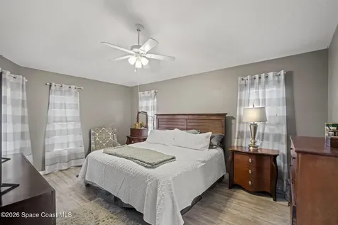 472 Arbor Street Sebastian FL 32958