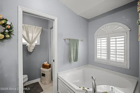 472 Arbor Street Sebastian FL 32958